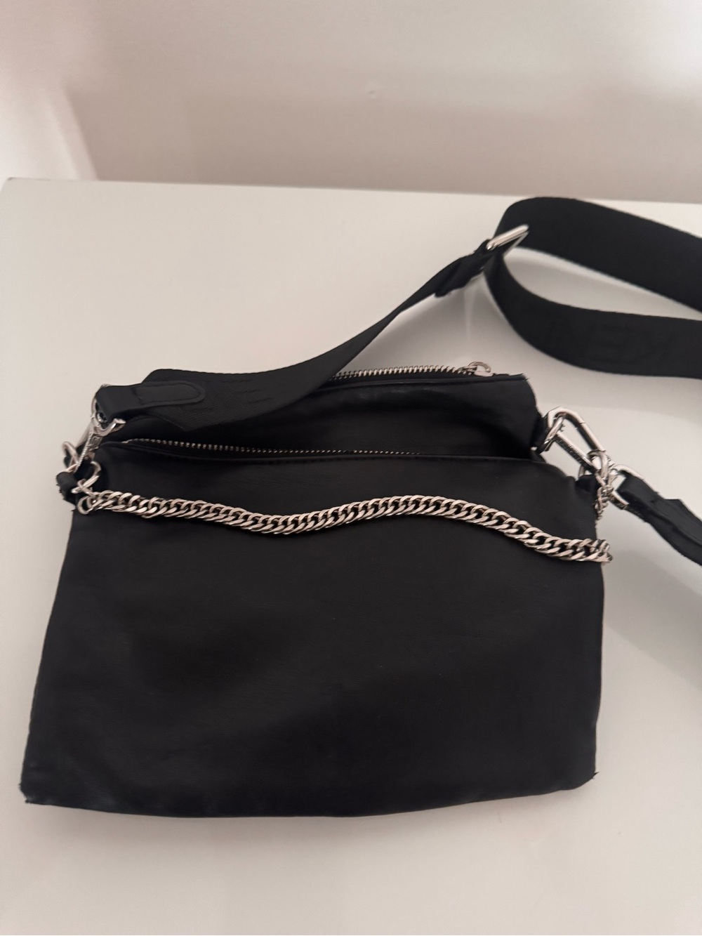 KENDALL AND KYLIE Black Crossbody Bag with Silver Chain Strap